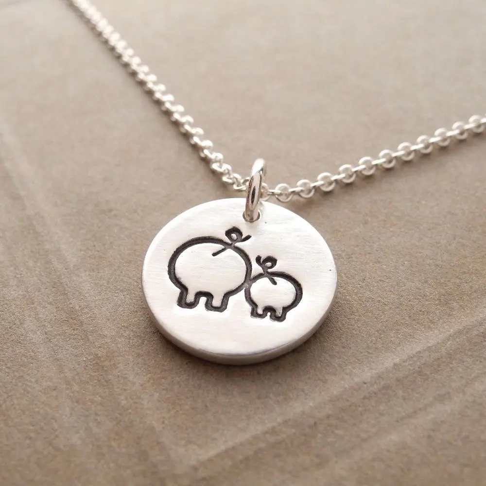 

Jinleansu Mother and Baby Pig Necklace Mom and Piglet Animal Jewelry Pendant For Women Girl Gift