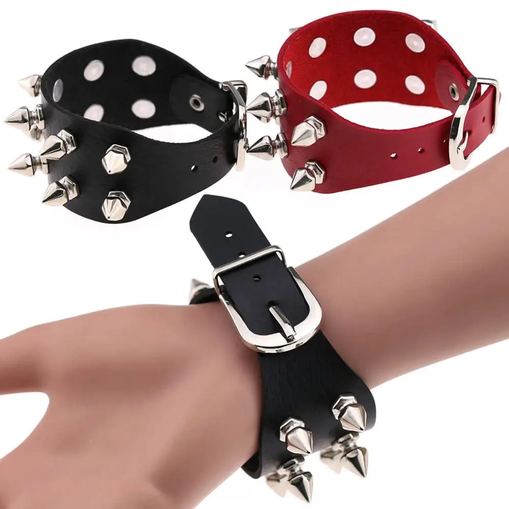 

Rivets black Bracelet Black PU Leather Wristband Cuff goth gothic punk armbands Fashion bracelets women men metal cosplay Wrist