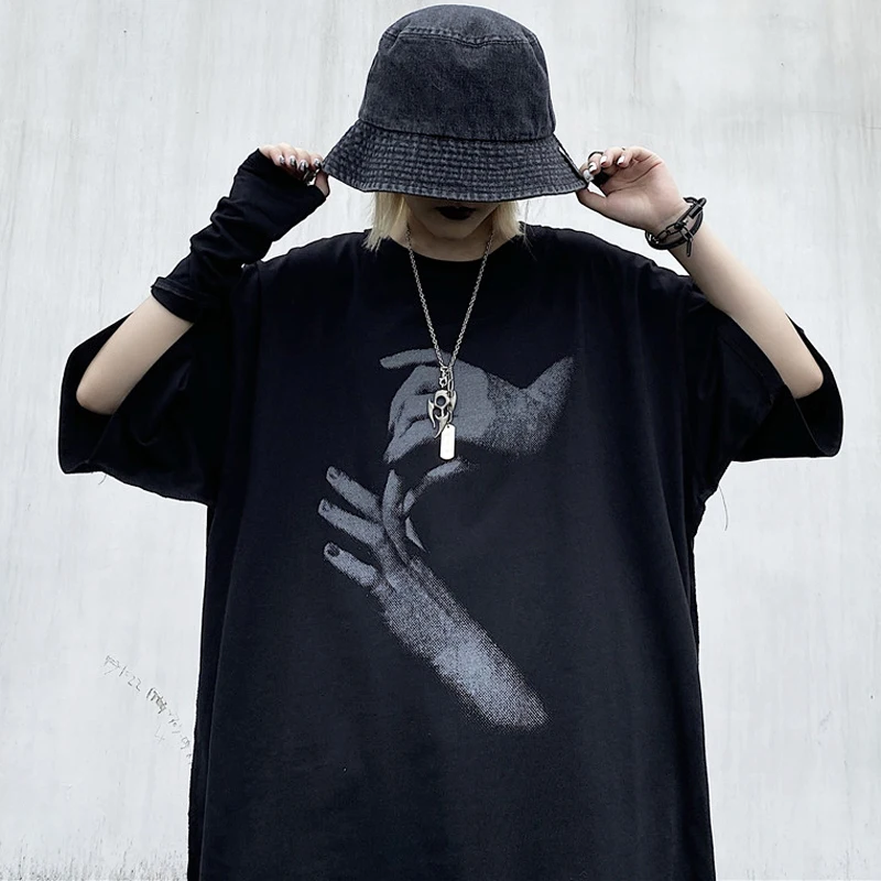 Женская футболка с коротким рукавом круглым вырезом и принтом пальцев|Футболки| |