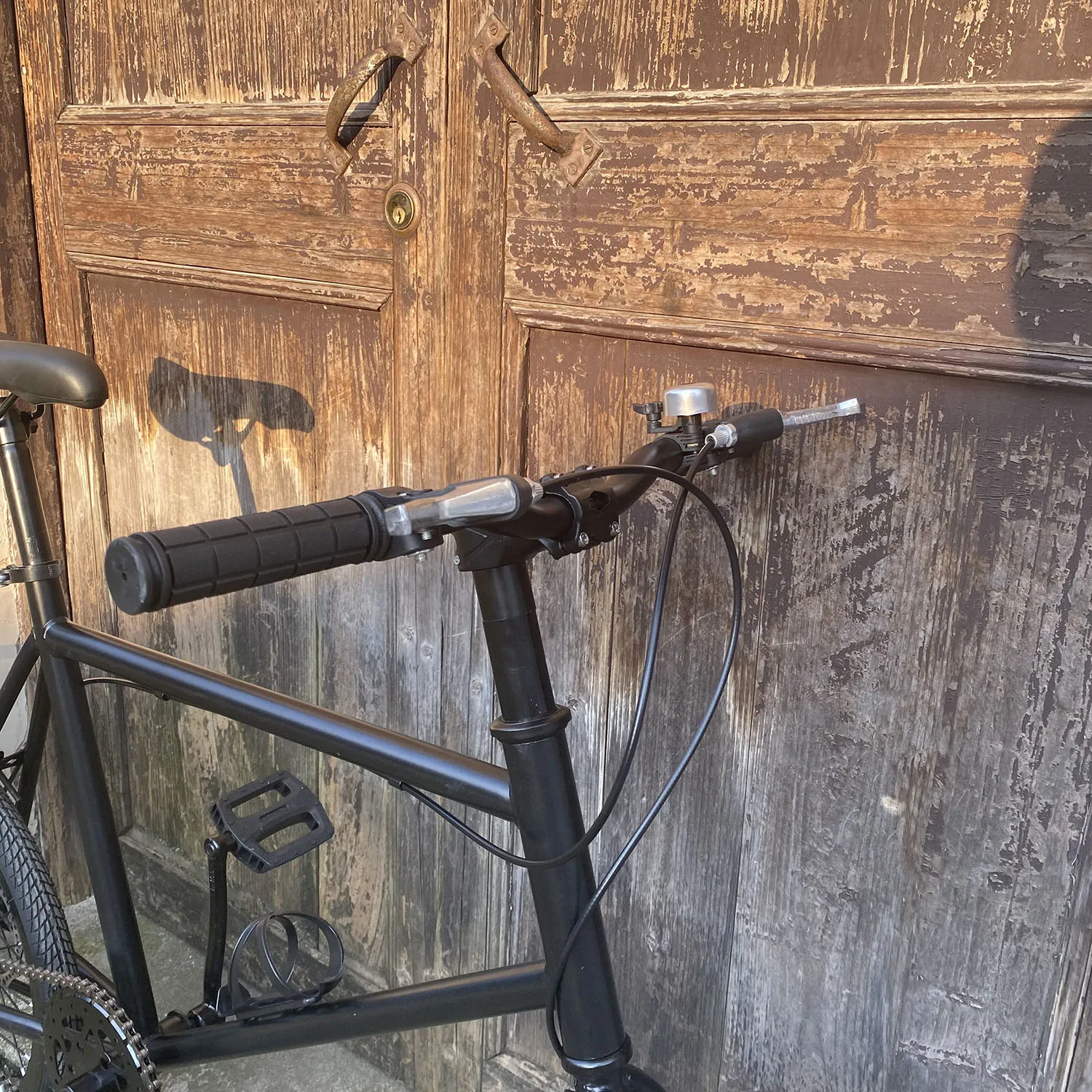 Велосипед 20 дюймов Односкоростной фиксатор велосипед с двойным тормозом Dsic рама