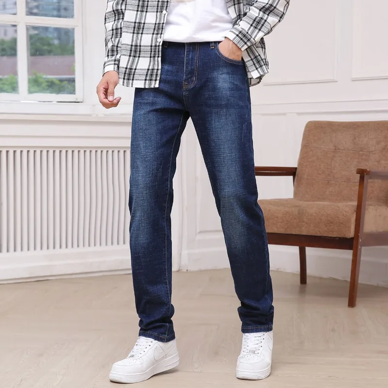 2021  New Classic Style Blue Men's Straight Leg Jeans Fashion Business Straight Stretch Denim Loose Fit Jeans