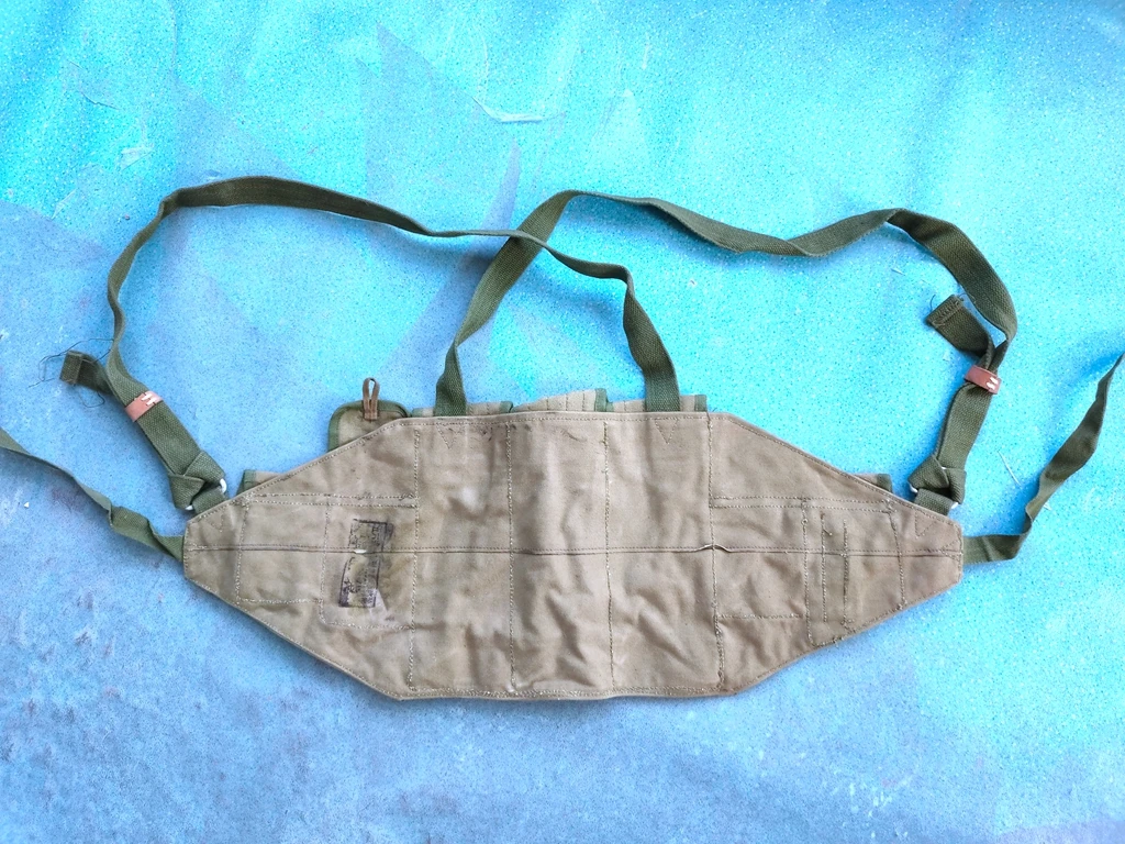 Нагрудная установка 56AK для вьетнамской войны мешок боеприпасов