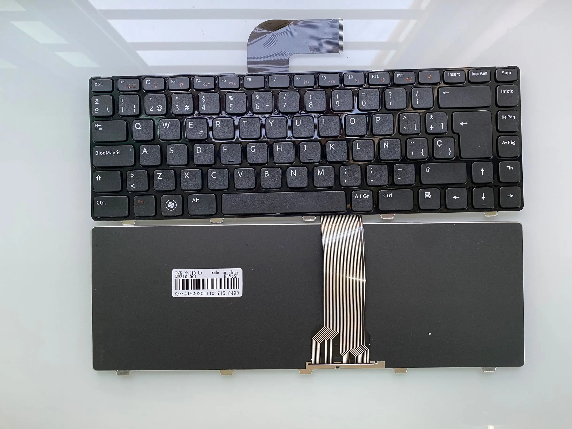 Клавиатура для ноутбука Dell Vostro 3550 L502 N4110 M4110 N4050 M4040 N5050 M5040 N5040 SP LA 0YVTC6|Клавиатуры