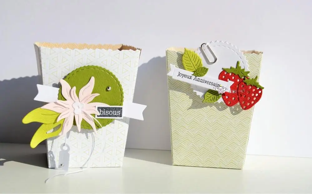 

Металлические Вырубные штампы в виде клубники, бумажные/фотографические карты, тисненые штампы