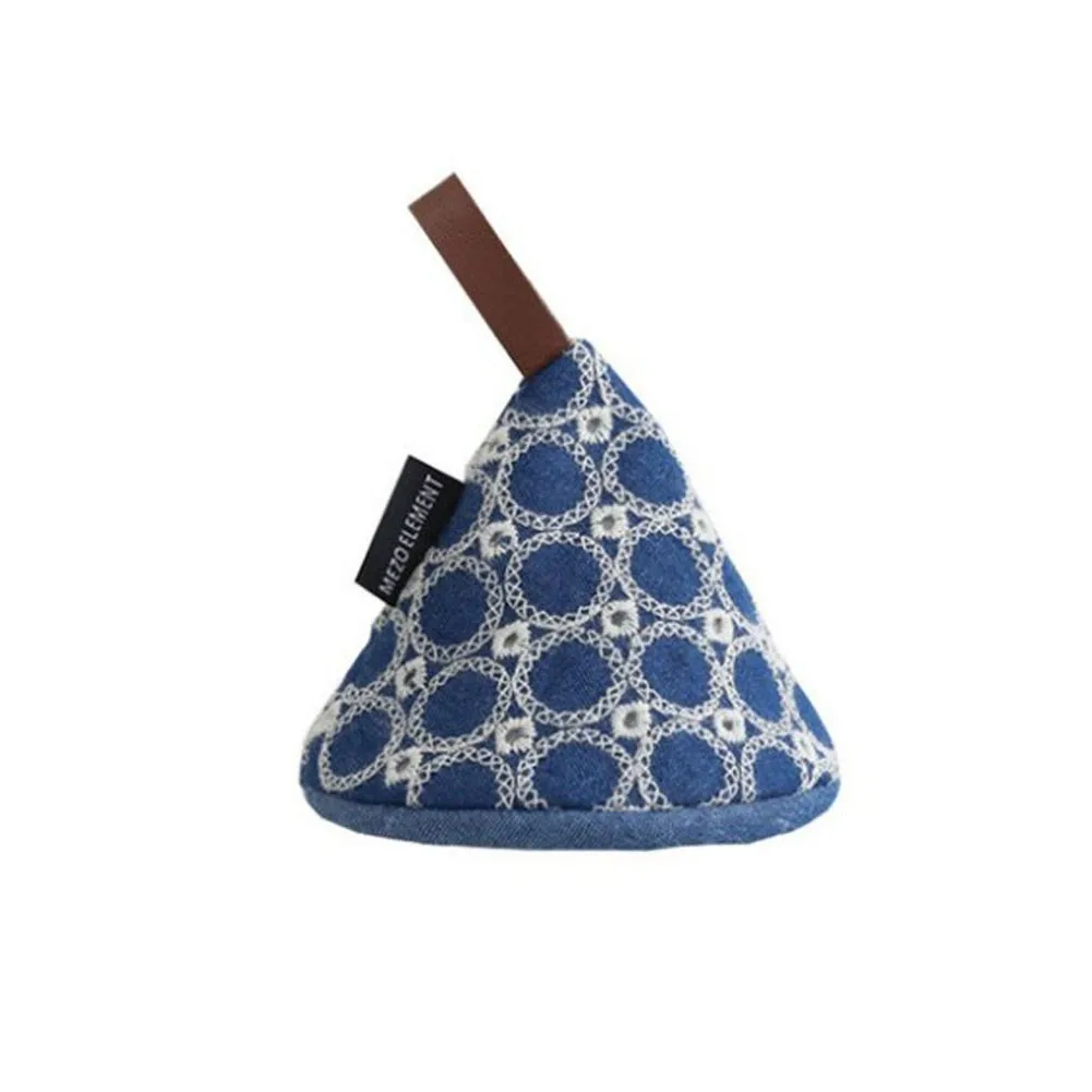 

Denim Embroidery Kitchen Anti-scalding Triangle Pot Handle Cap Heat Insulation Gloves Cute Cloth Pot Cap Pot Jacket Nordic