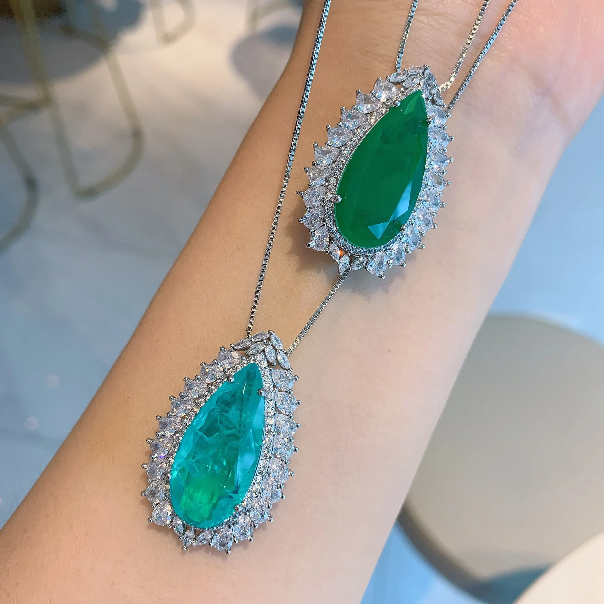 

RUZZALLATI Vintage 925 Sterling Silver Water Drop Paraiba Emerald Pendant Necklace Female Charm Choker Necklaces Trend Jewelry