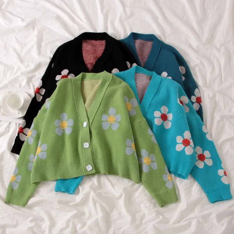 

Women Long Sleeve Knitted Short Sweater Cardigan Cute Flower Buttons Loose Coat BX0B