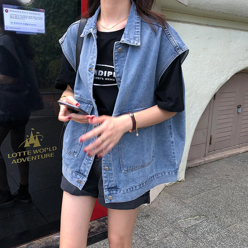 

Denim Vest for Women Large Plus Size Jean Waistcoat Female Sleeveless Coat Spring Autumn Casual Streetwear Jacket Light Blue