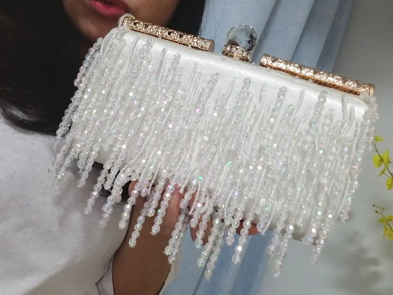 

2020 Pearl Ostrich Feather Banquet Pack Handbag Bridal Wedding Handbag Feather Party Bag