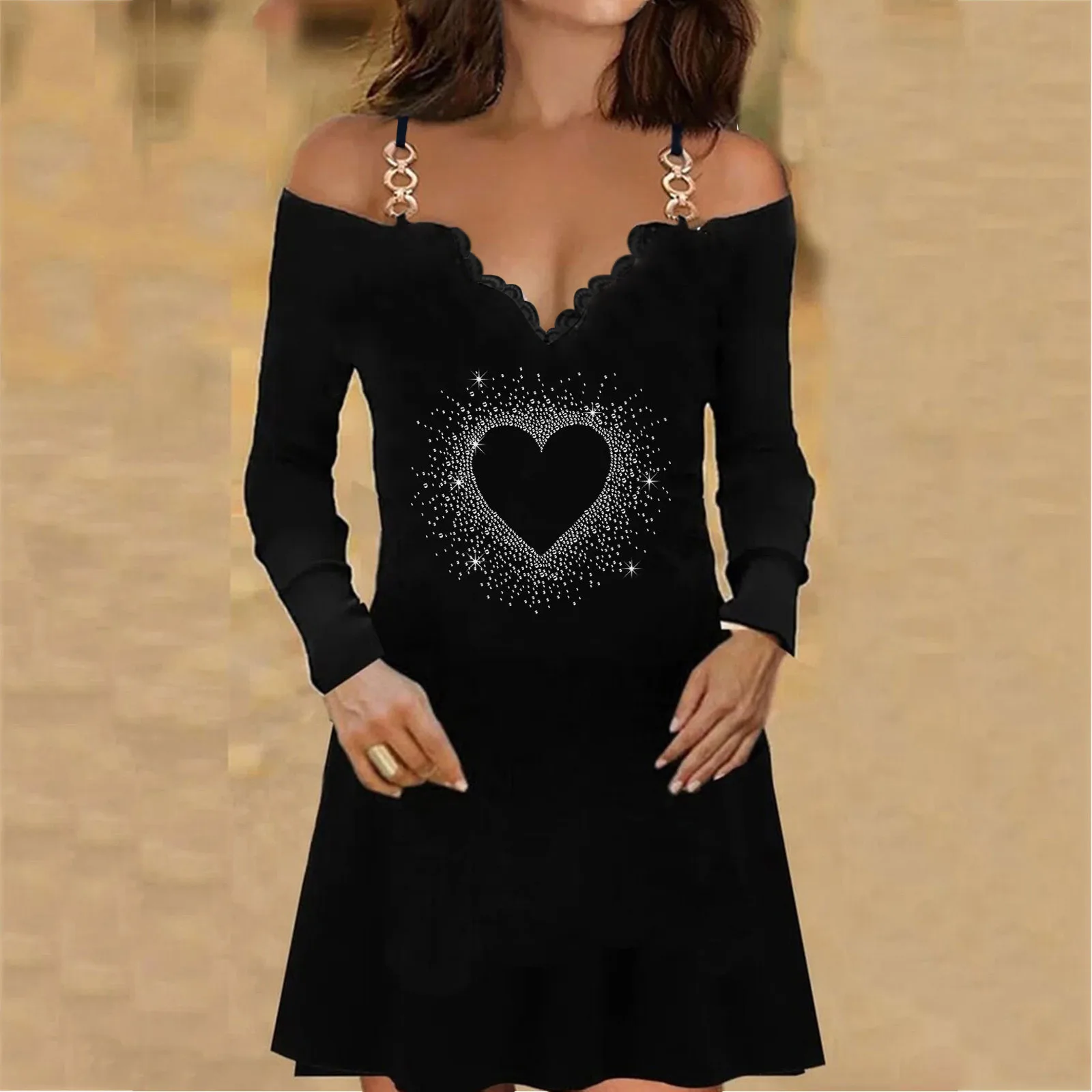 

Женское винтажное кружевное платье, готическое свободное платье мини с длинным рукавом, блестками, открытыми плечами, цепочкой и V-образным ...