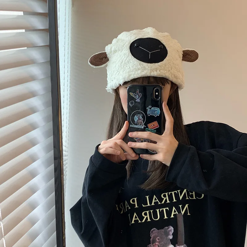 2023 Winter Women's New Handmade Panda Wool Hat Funny And Cute Warm And Windproof Hat Halloween Props Unisex Beanie Festival Cap