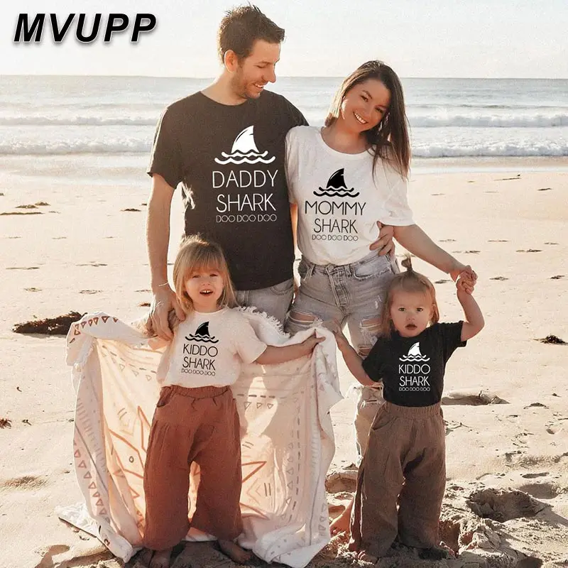 Одинаковые комплекты для семьи с принтом животных одежда папы мамы дочки сыночка