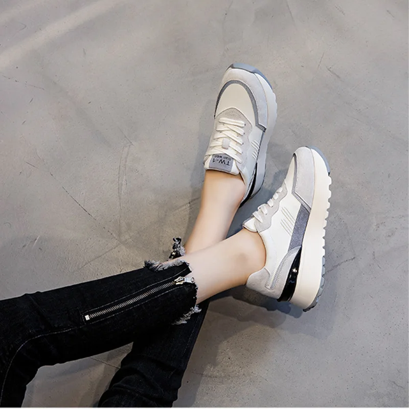 

Prova Perfetto white black lace up women platform shoes fashion round toe flat sneakers breathable sneakers chaussure femme 2021