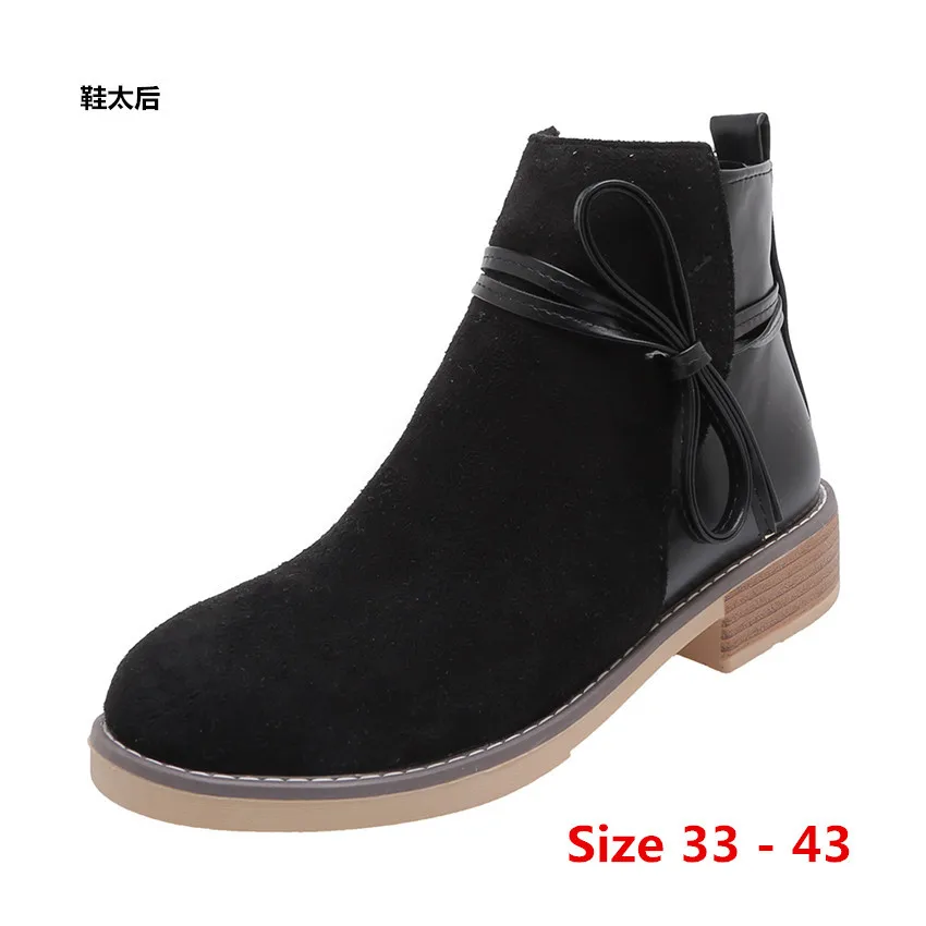 Ботинки женские короткие на низком каблуке пикантные ботильоны небольшие