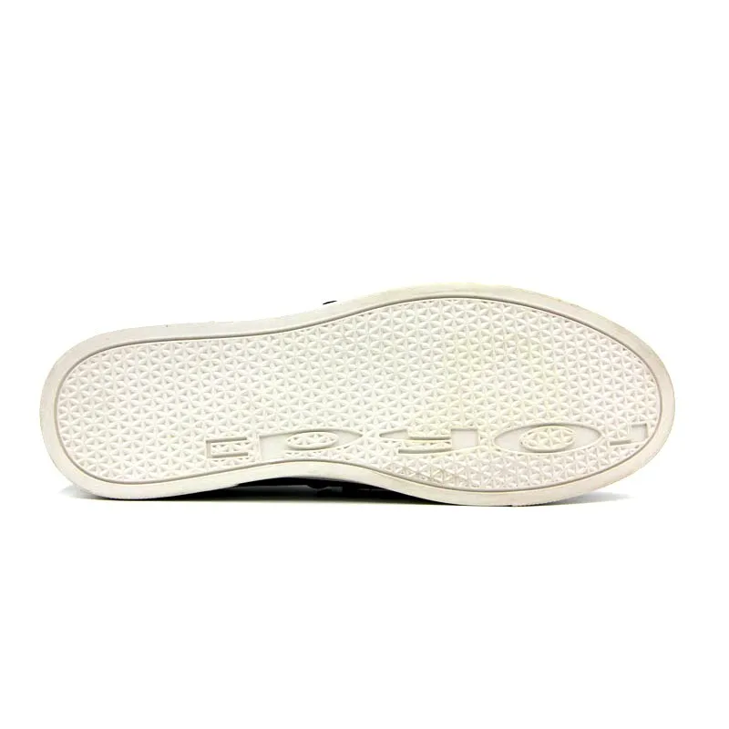 

New England retro gentleman shoes casual white bottom loafers large size men's sneakers loafers for men men dress shoes shoe men