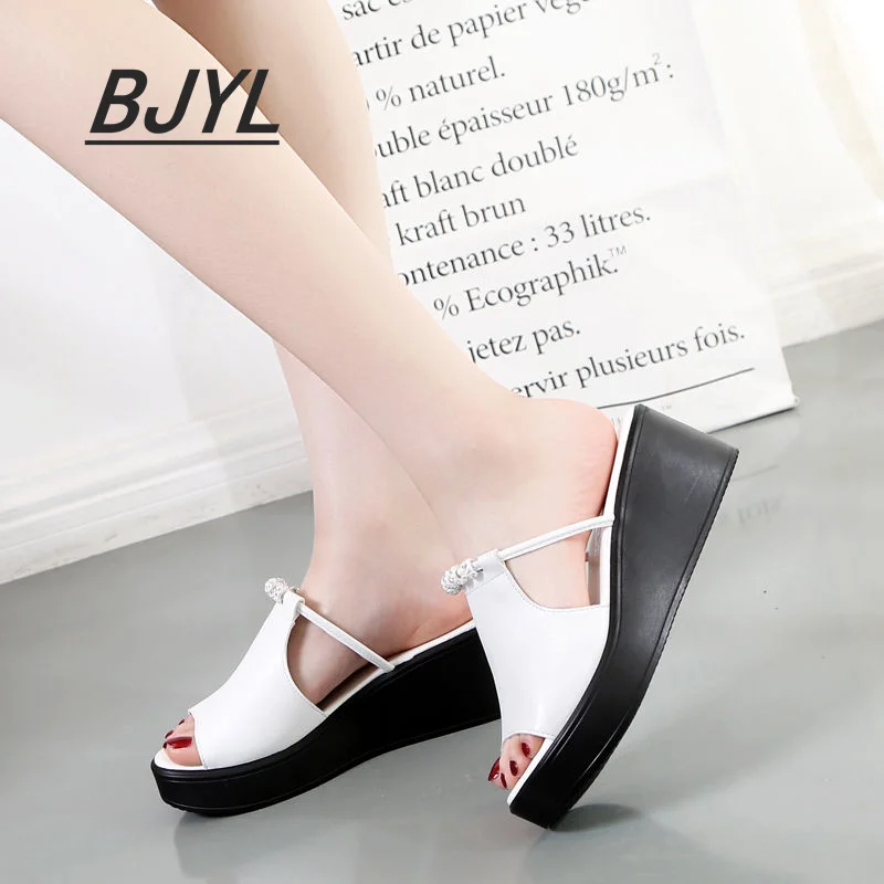 

Summer large size wedge leather slippers women 43 flat-bottomed outer wear new trend fashion sandals and slippers women