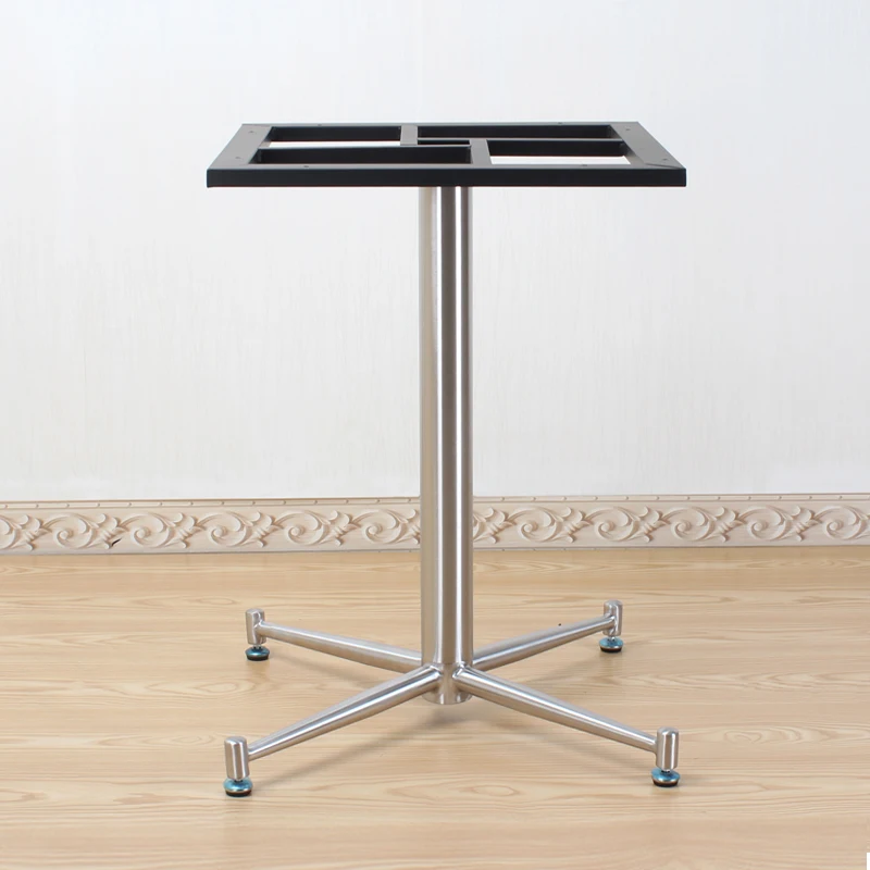 Штатив из нержавеющей стали с ножками и крестообразным основанием | Мебель