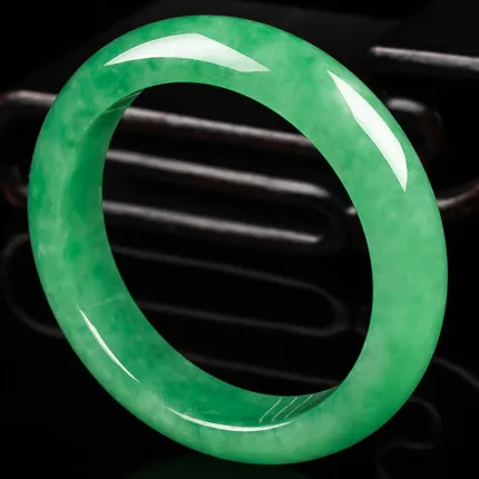 

Myanmar Emerald Green 54-62mm Bracelet Elegant Princess Jewelry Gift for Mom and Girlfriend