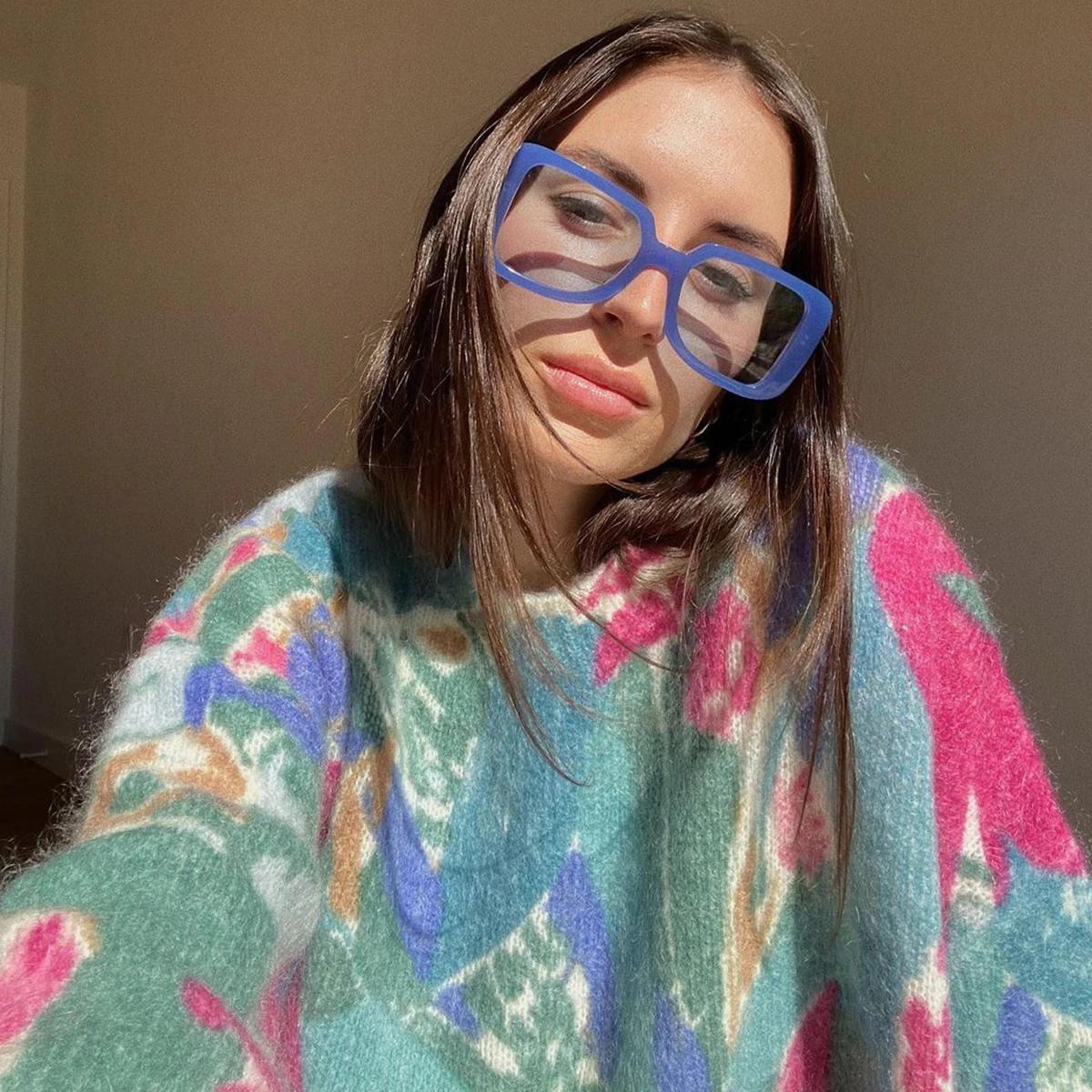 

Свитер женский мохеровый с цветами, на осень/зиму