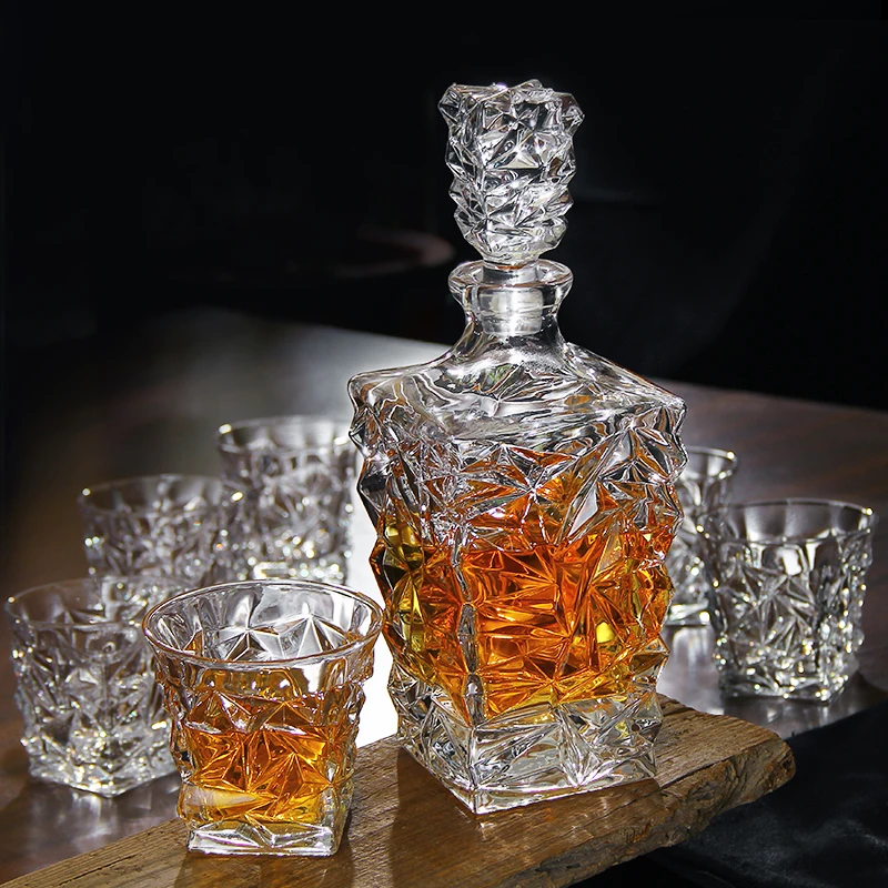 

Household Whisky Spirits Cup Wine Bottle Set Crystal Glass Wine Bottle Sealed with Lid Decanter Bar Restaurant Drinking Cups