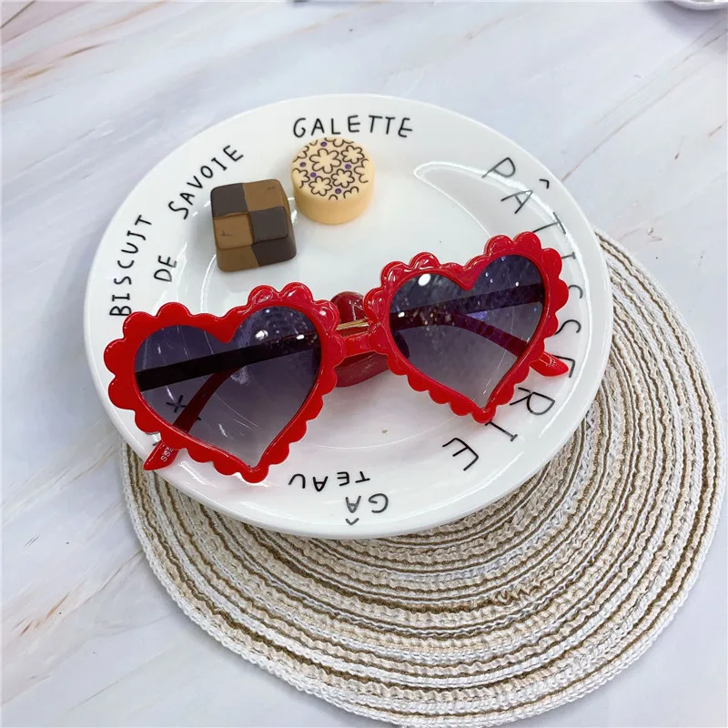 2020 милые детские солнцезащитные очки с сердечками модные пластиковые солнечные