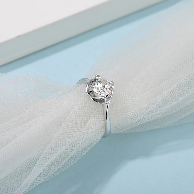 

Classic 1.0 Carat Wedding Ring 925 Solid Silver Engagement Rings Round Bag Moissanites Jewelry Rings For Women M29A