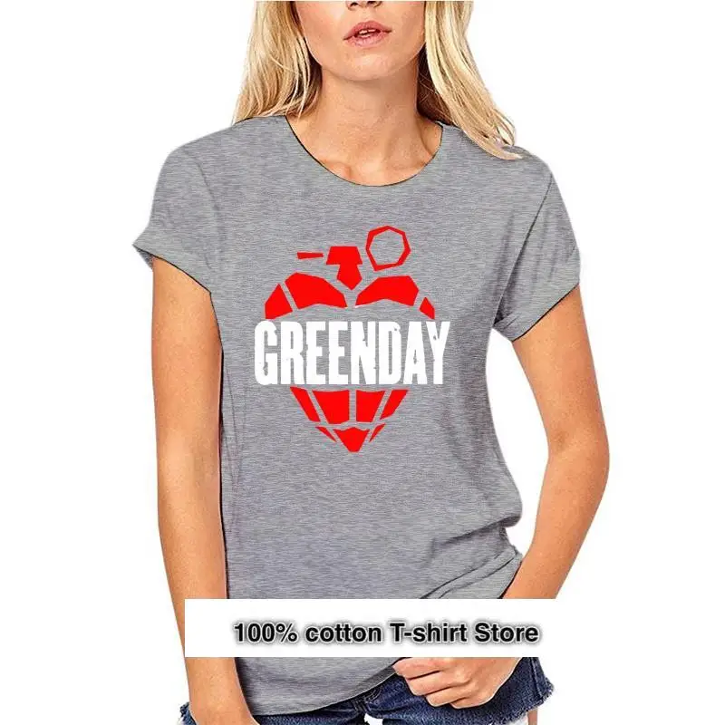 

Camiseta verde, negra, mediana