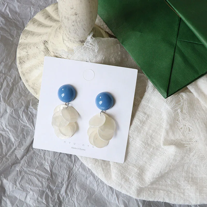 

Fashion Round Shell Drop Earrings For Women Jewelry Vintage Resin Long Earrings Unique Ear Drop Temperament Dangling Earrings