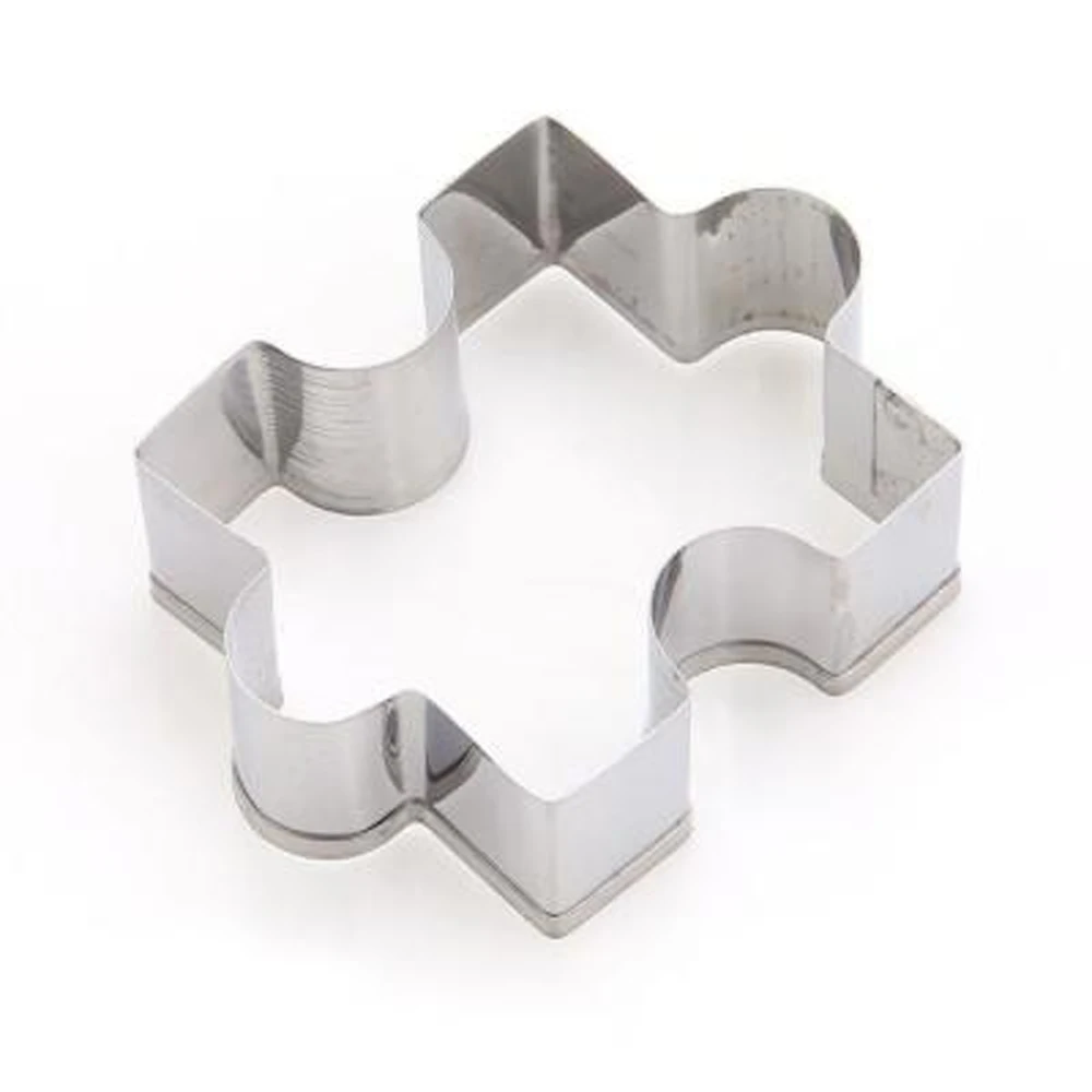 

1PC Christmas Cookie Shape Stainless Steel Cookie Cutter DIY Biscuit Mold Dessert Bakeware Cake Mold Cookie Stamp Fondant Cutter