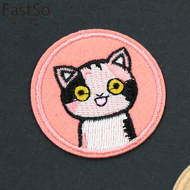 Round Puppy Kitten Patch Cartoon Cute Embroidered Animals Fabric Stickers Iron on Clothes Patches for Clothing Applique Badges | Дом и сад