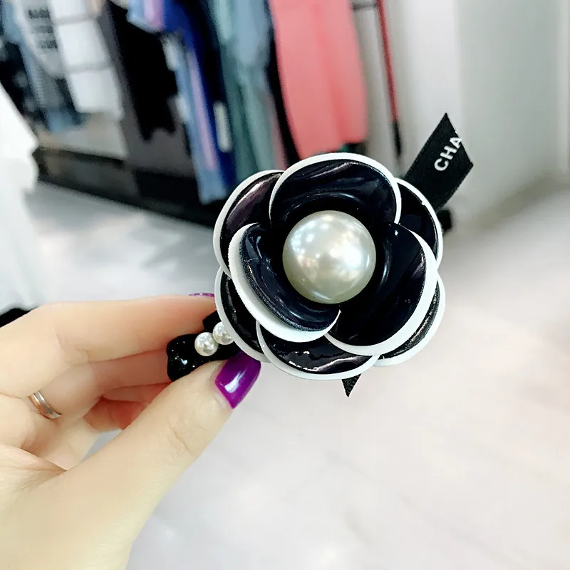 Женские заколки для волос с искусственным жемчугом корейские простые в форме