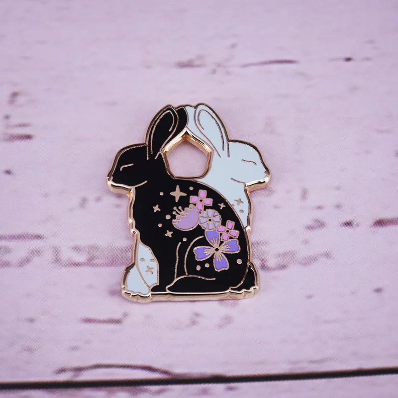 

LB203 Animal Figures Hard Enamel Pins Badge Brooch Backpack Bag Collar Lapel Decoration Jewelry