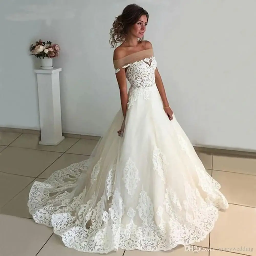 

Кружевное Свадебное платье без рукавов со шлейфом