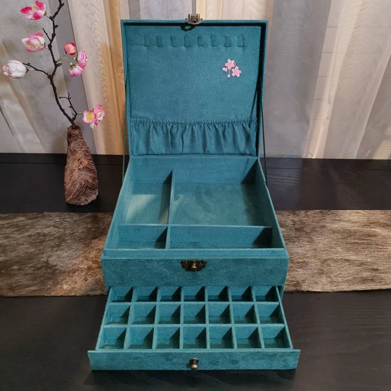 

Jewelry Box for Women, Multi-Layers Large Capacity Necklace Embroidery Jewelry Organizer with Lock