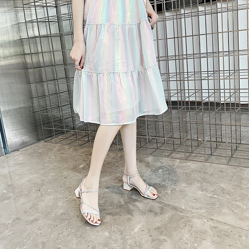 Зеленые бежевые босоножки с кристаллами Женские офисные на толстом каблуке