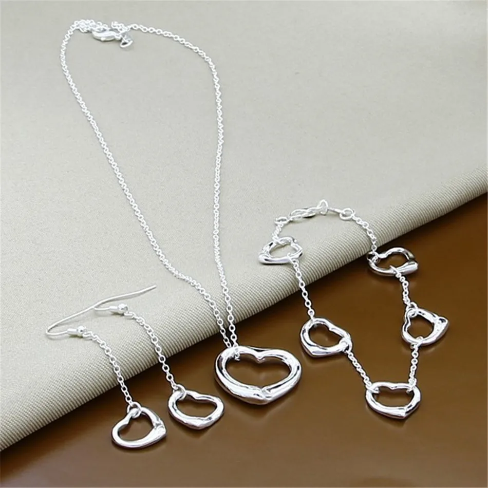 

Wholesale Price 925 Silver Jewelry Set Simple Love Heart Necklace Bracelet Earrings Set For Women Fashion Jewelry Gift