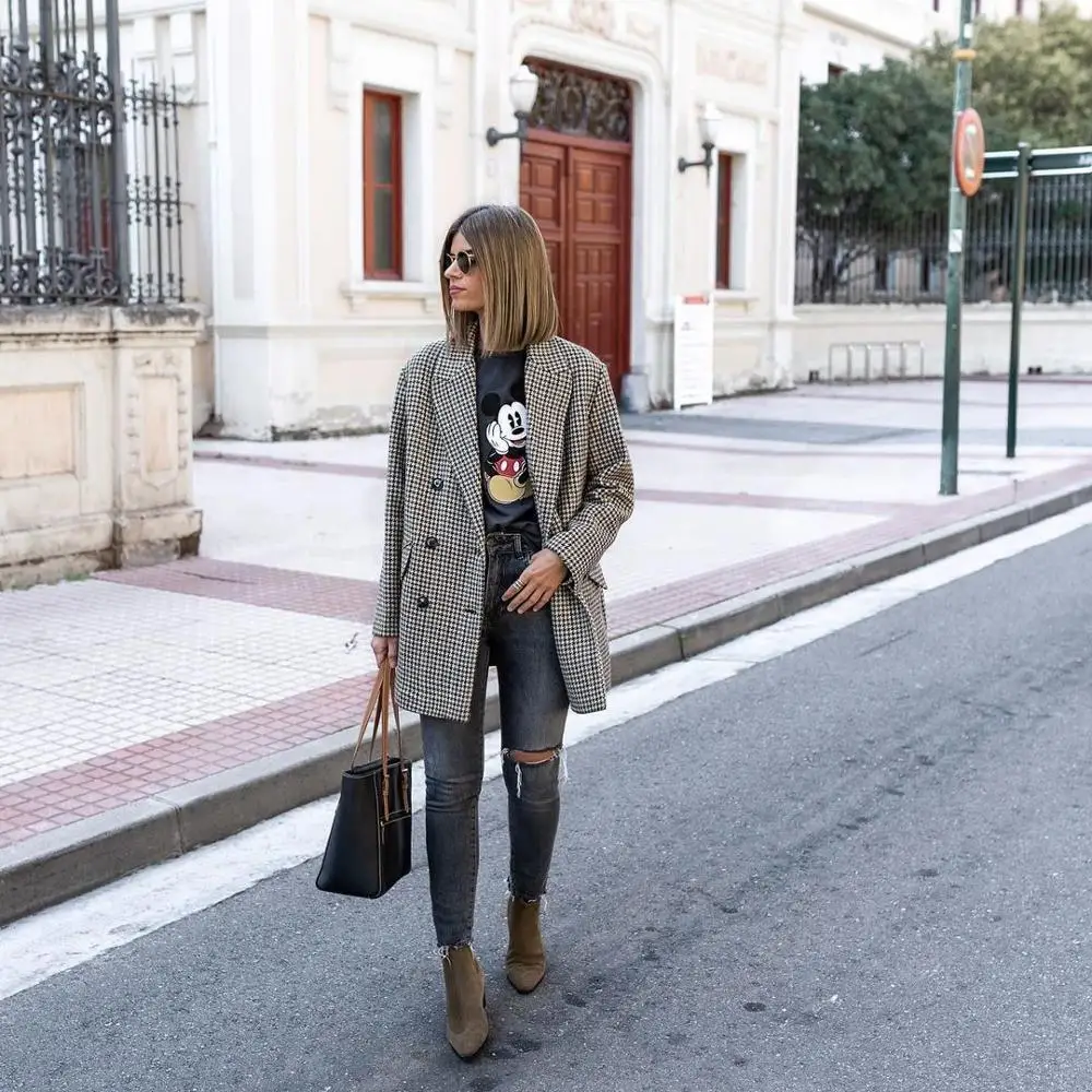 

2020 New Women Blazers Plaid Button Pockets Long Sleeve Notched Neck Oversize Blazers Female Fashion Casual Women Clothes