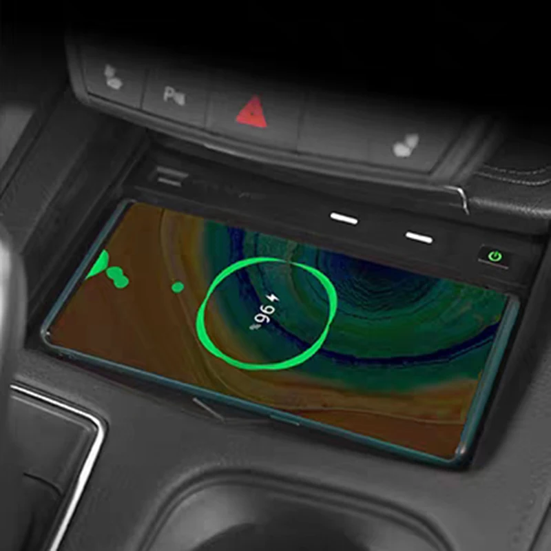 Автомобиль QI Беспроводное зарядное устройство 15 Вт быстрой зарядки пластина