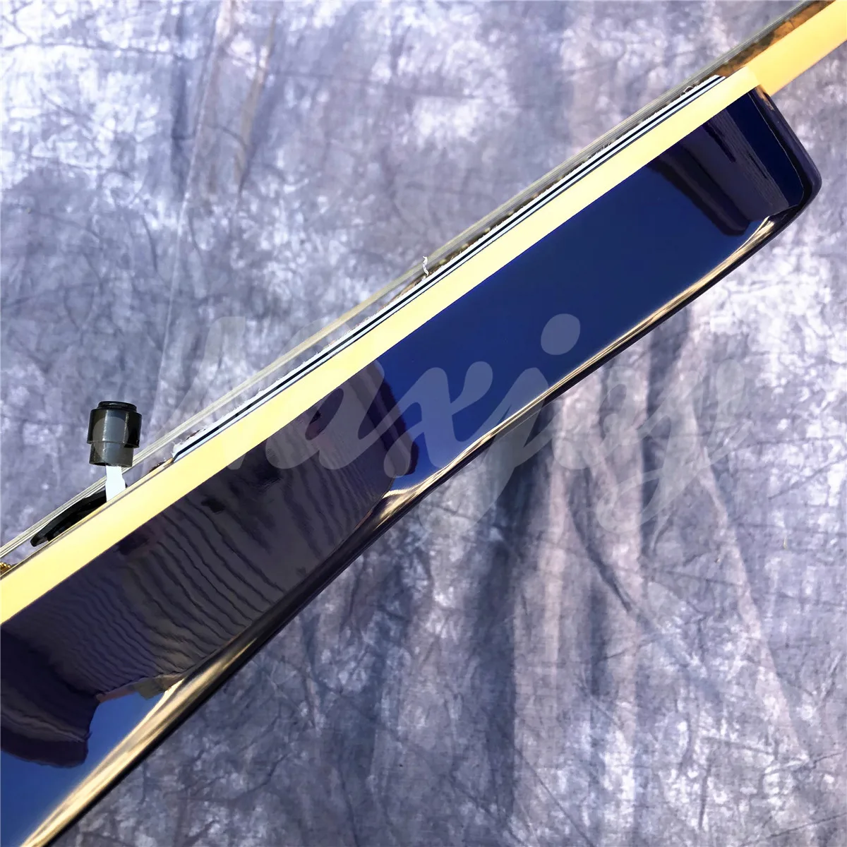 ЭЛЕКТРИЧЕСКАЯ ГИТАРА TL Top с синим пламенем и кленовым покрытием