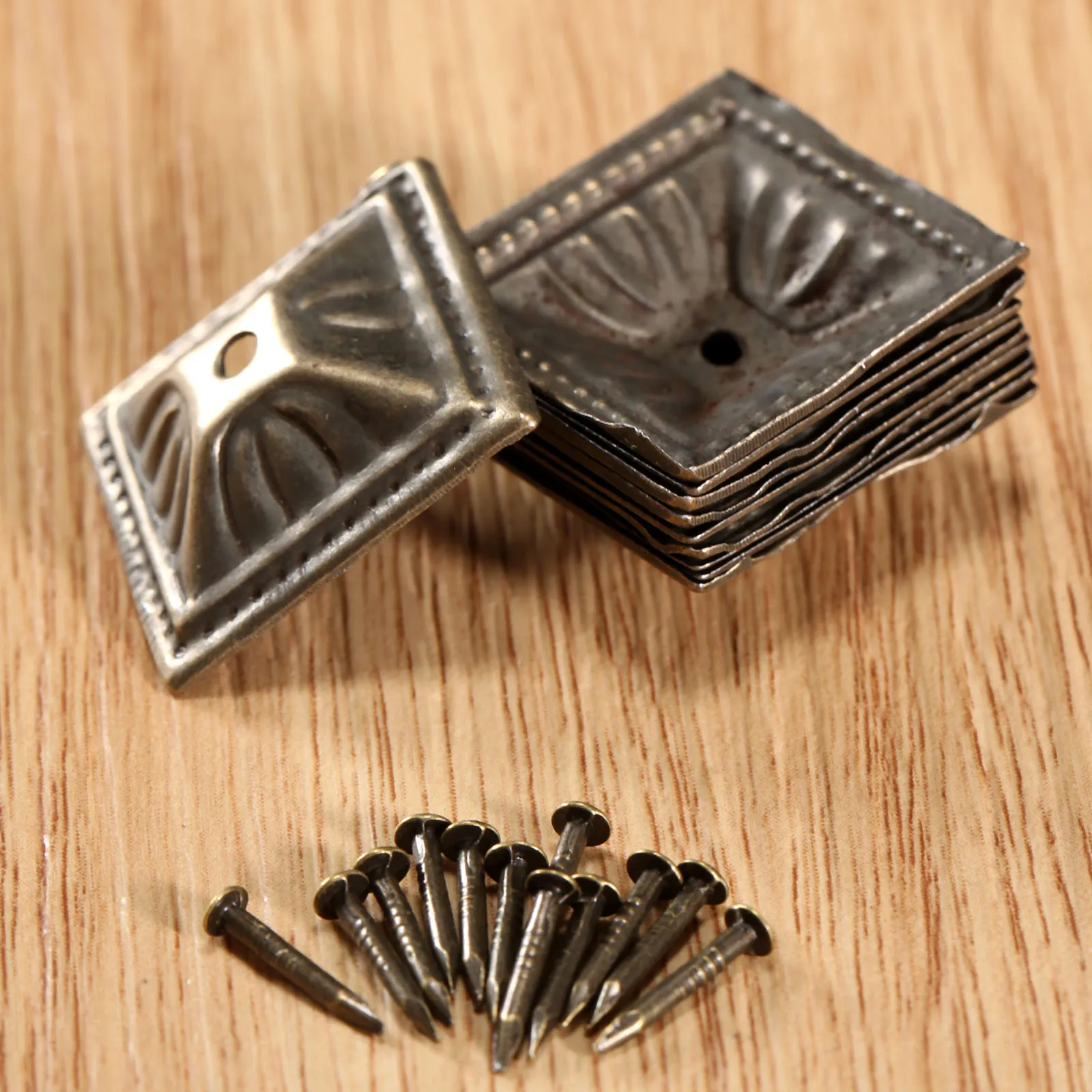 50 шт. антикварная квадратная Гвоздика для обивки декоративных ногтей Tack Stud Jewelry