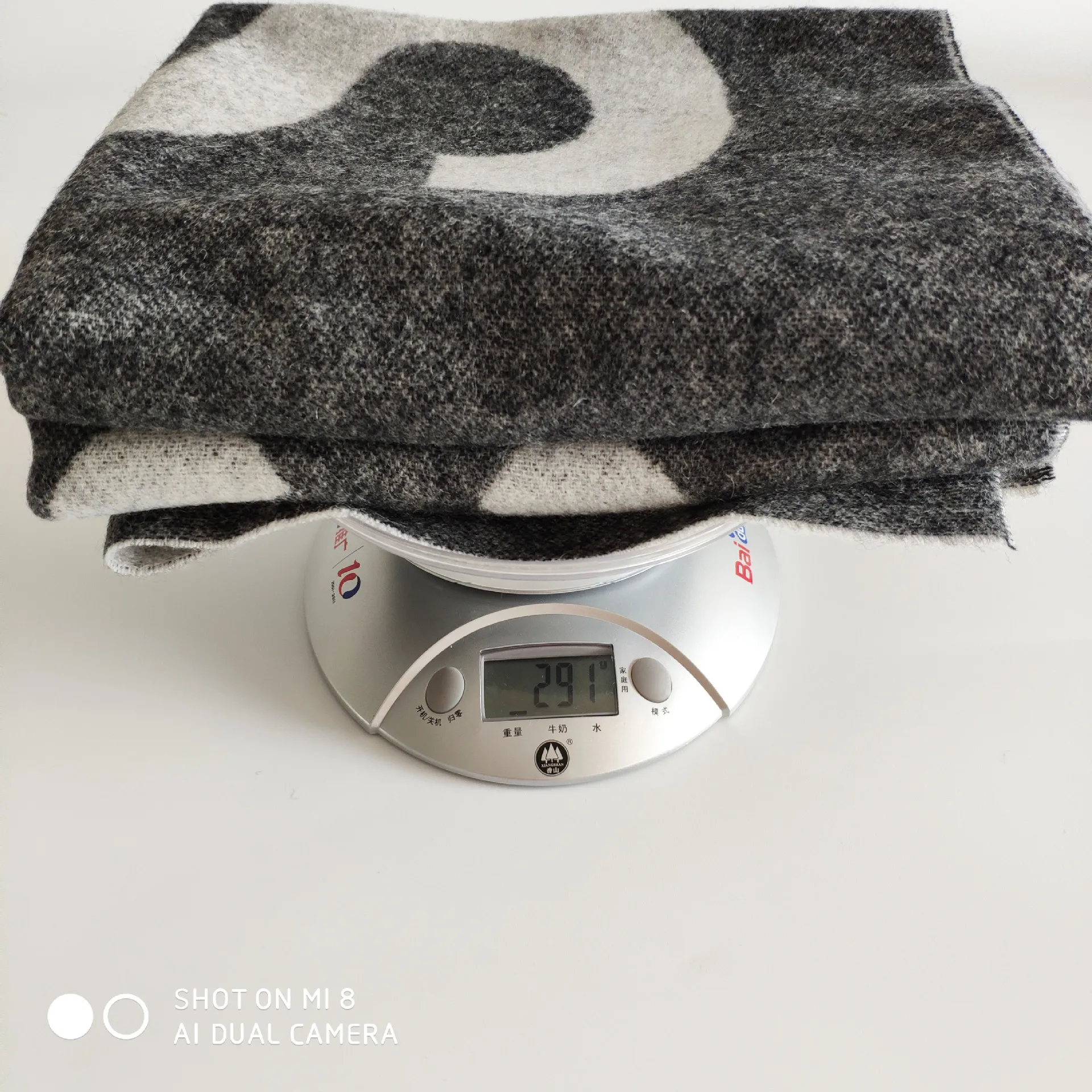 Новый шерстяной шарф для осени и зимы 2018 оптовая продажа от производителя