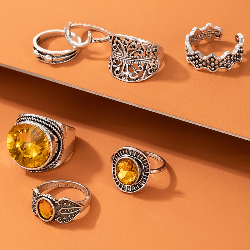 

Docona Vintage Yellow Rhinestone Finger Ring Set Crescent Open Silver Color Rings for Women Jewelry Anillos 7Pcs/Set 16990