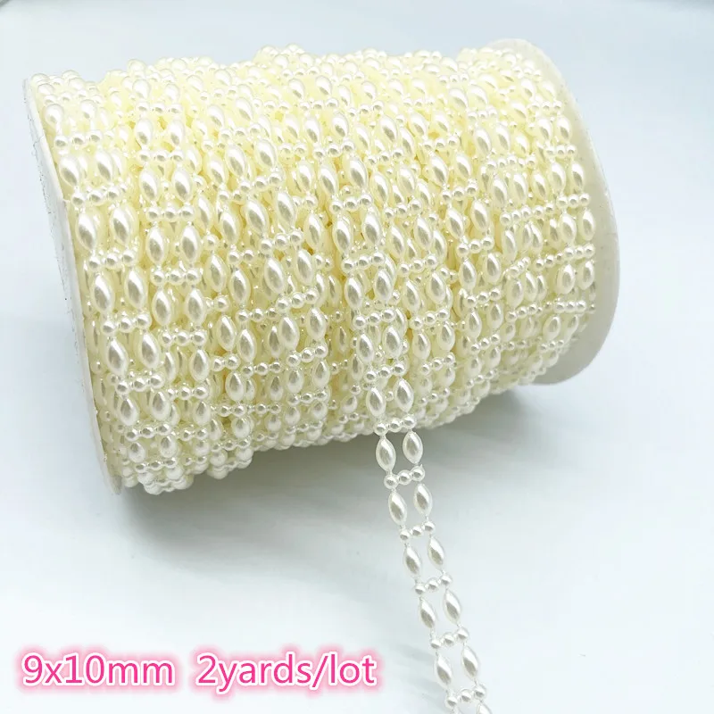 Бусины из искусственного жемчуга цвета слоновой кости и белого 2 ярда