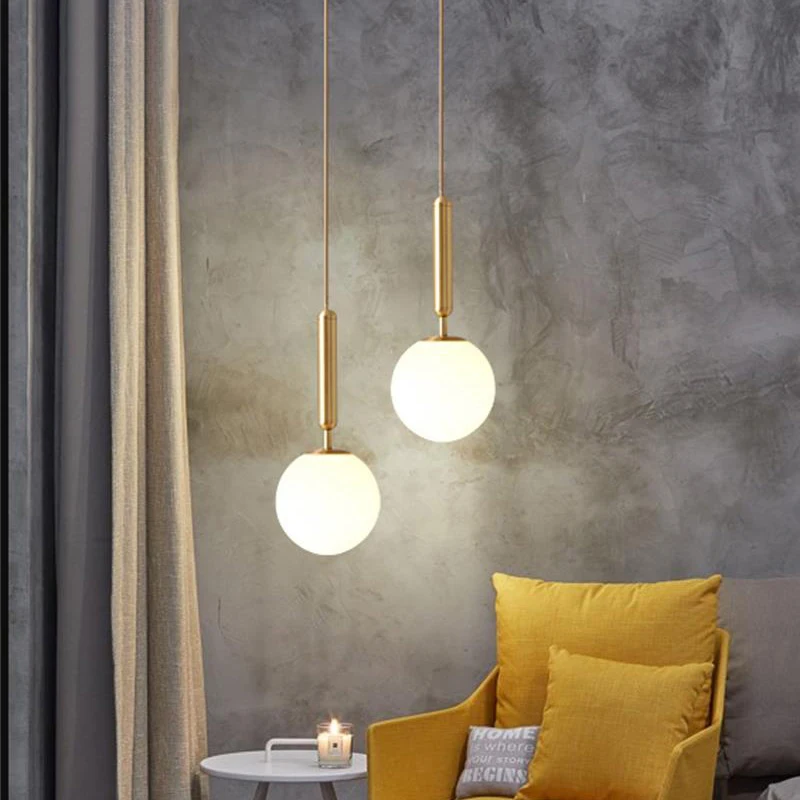 

Скандинавская маленькая люстра с одной головкой, креативная индивидуальная настольная лампа для столовой, очень простая стеклянная лампа ...