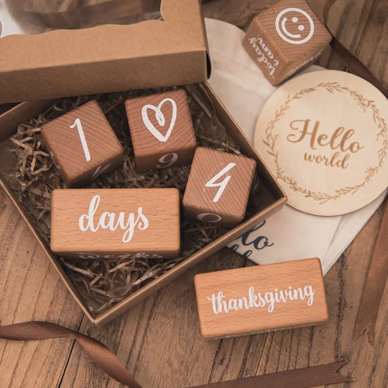 6pcs/1Set Baby Month Milestone Card Beech Block Square Engraved Newborn Birth Month Birthday Milestones Block Photography Props