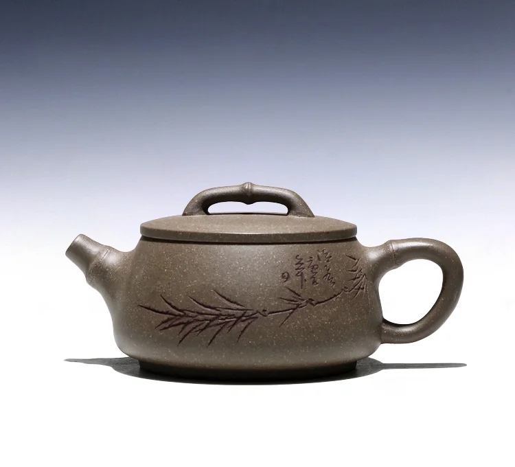 

★Yixing recommended rong-hua wu pure manual teapot undressed ore green painted carved bamboo stone gourd ladle 200 cc