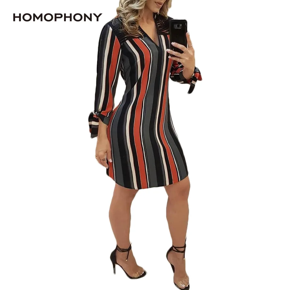 

Платье женское в полоску, с V-образным вырезом и рукавом три четверти, лето 2020