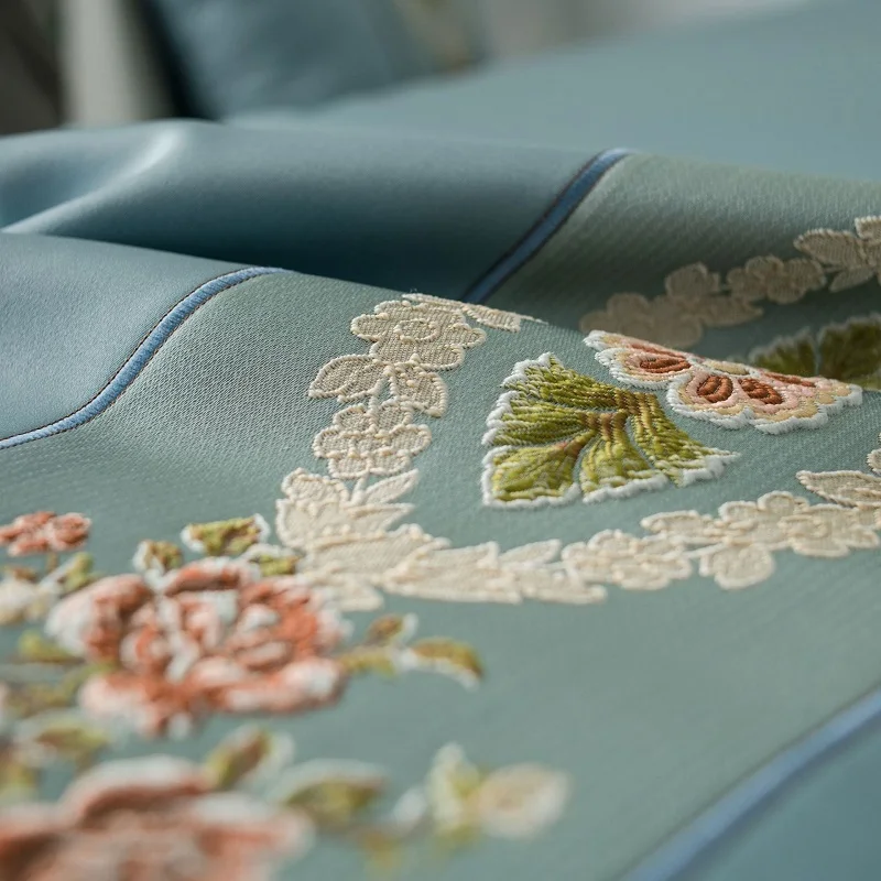 

Europe Luxury Embroidered Tablecloths Rectangular Waterproof Kitchen Dining Table Cover wedding restaurant coffee table cloth