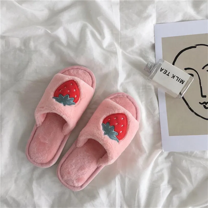 Домашние тапочки Мэгги Уокер Pantoufle Femme Милые плюшевые женские домашние с вышитым