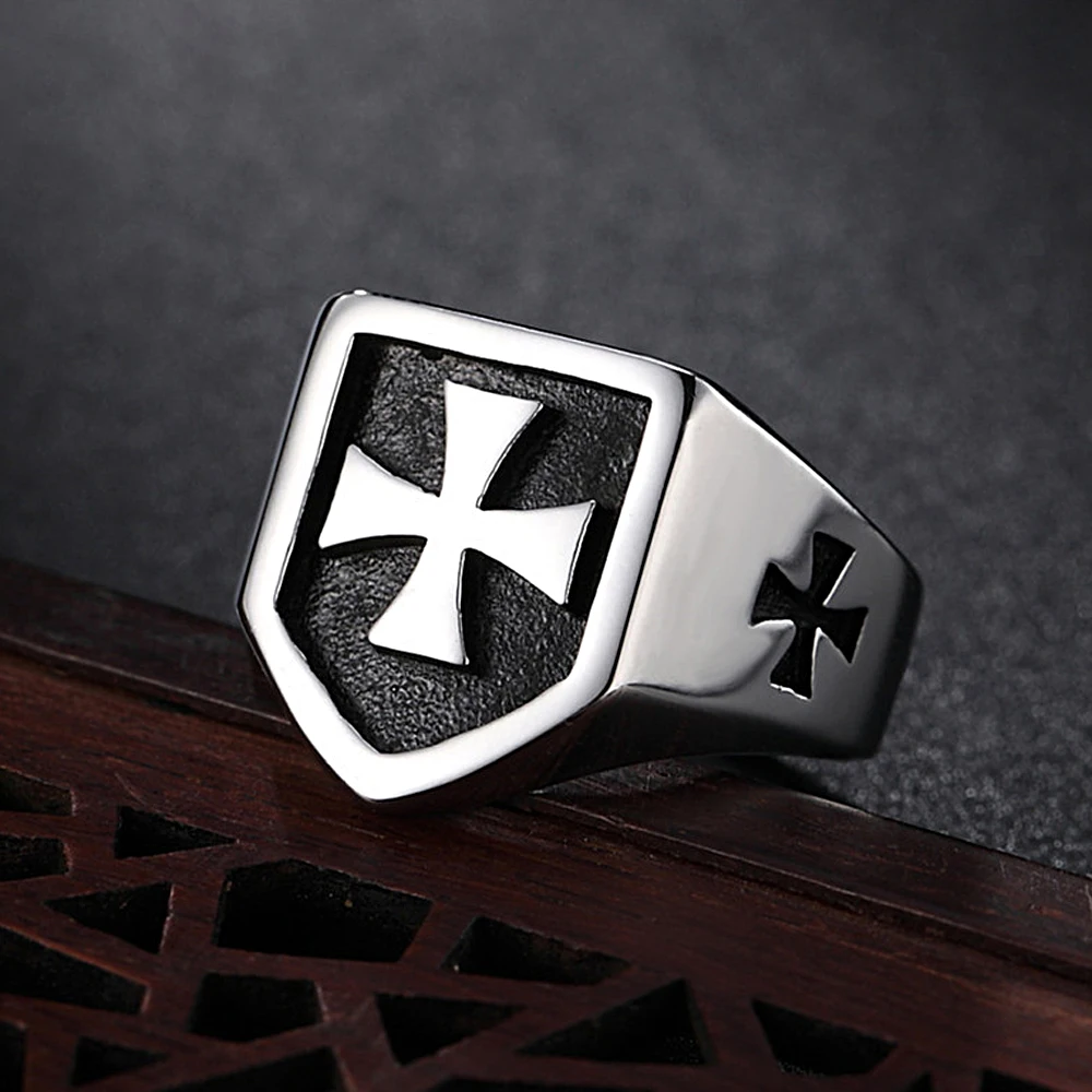 

Simple Retro Shield Iron Cross Ring 316L Stainless Steel Punk Signet Ring Men Boy Biker Amulet Jewelry Gift Wholesale Size 7-13